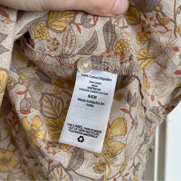 Free Assembly Floral Blouse Small - Picture 9 of 9